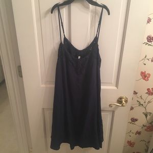 Summer style dress with lace detail